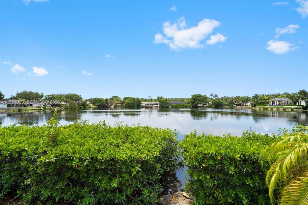 415 Rovino Ave, Coral Gables, FL 33156 Photo