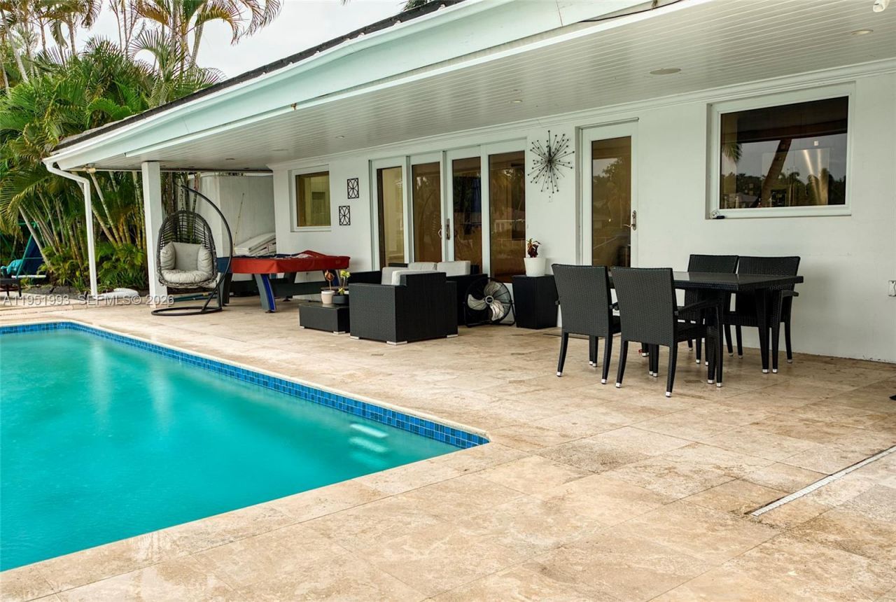 415 Rovino Ave, Coral Gables, FL 33156 Photo