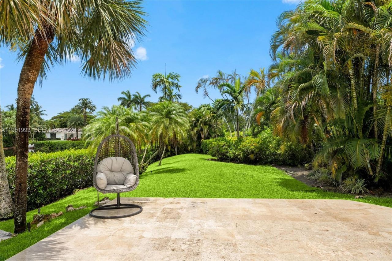 415 Rovino Ave, Coral Gables, FL 33156 Photo