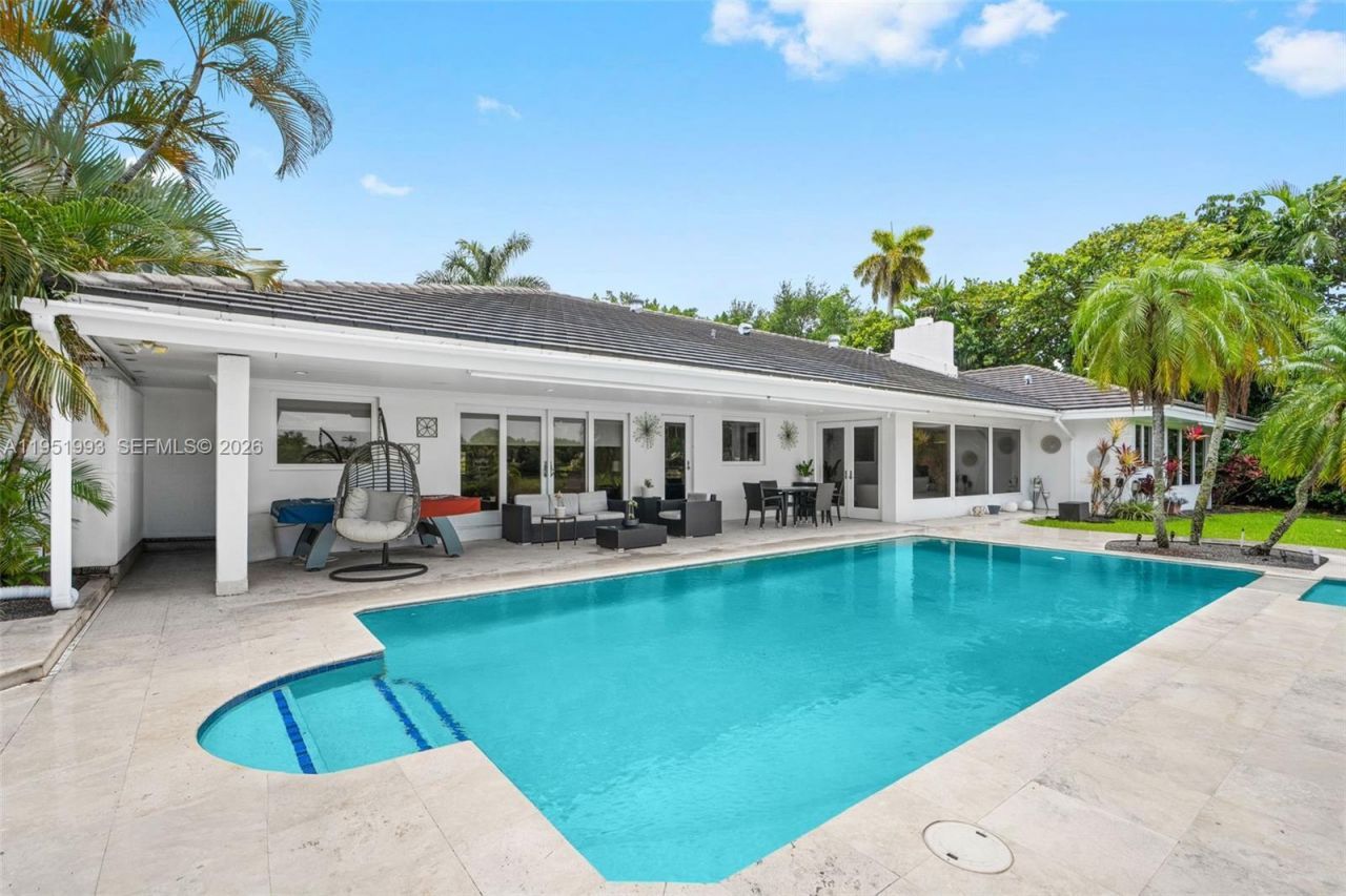 415 Rovino Ave, Coral Gables, FL 33156 Photo