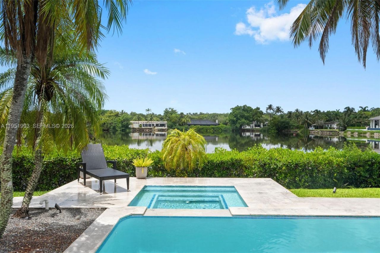 415 Rovino Ave, Coral Gables, FL 33156 Photo