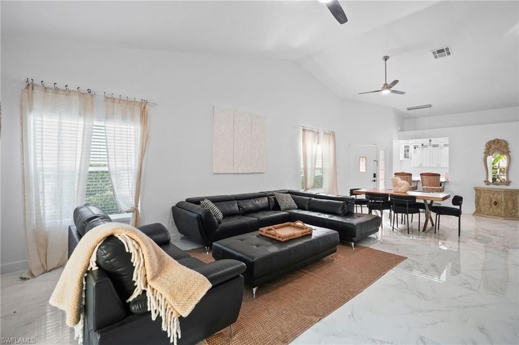 3141 Carriage Cir, Naples, FL 34105 Photo