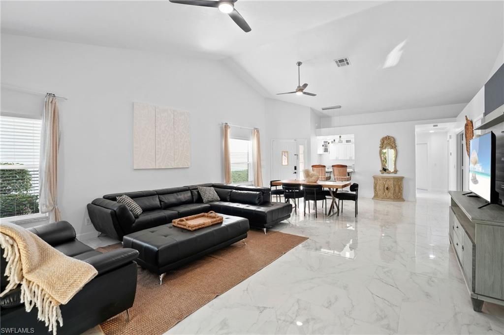 3141 Carriage Cir, Naples, FL 34105 Photo