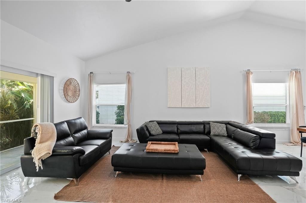 3141 Carriage Cir, Naples, FL 34105 Photo