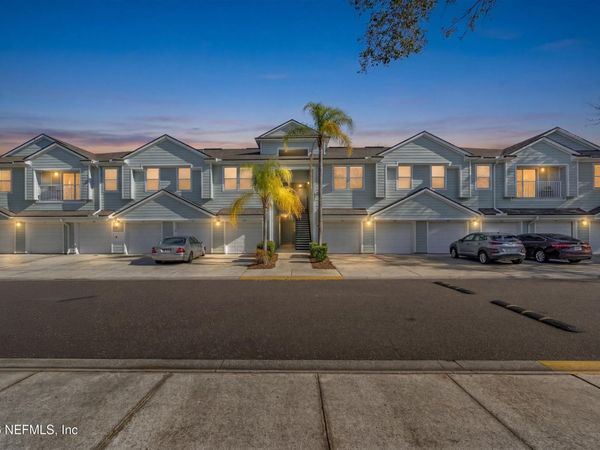 7047 DEER LODGE Circle, Unit 108, Jacksonville, FL 32256