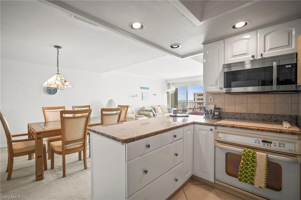 3443 Gulf Shore Blvd N, Unit 713, Naples, FL 34103 Photo