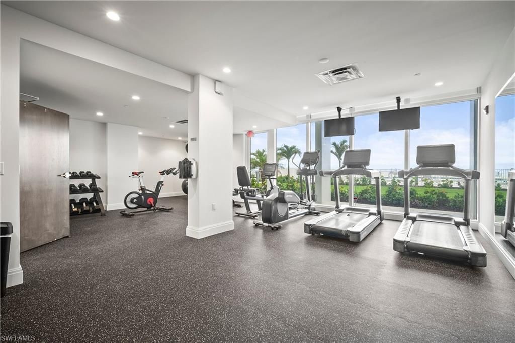 3443 Gulf Shore Blvd N, Unit 713, Naples, FL 34103 Photo