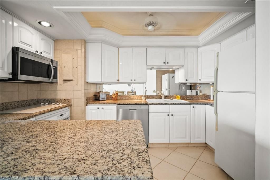 3443 Gulf Shore Blvd N, Unit 713, Naples, FL 34103 Photo