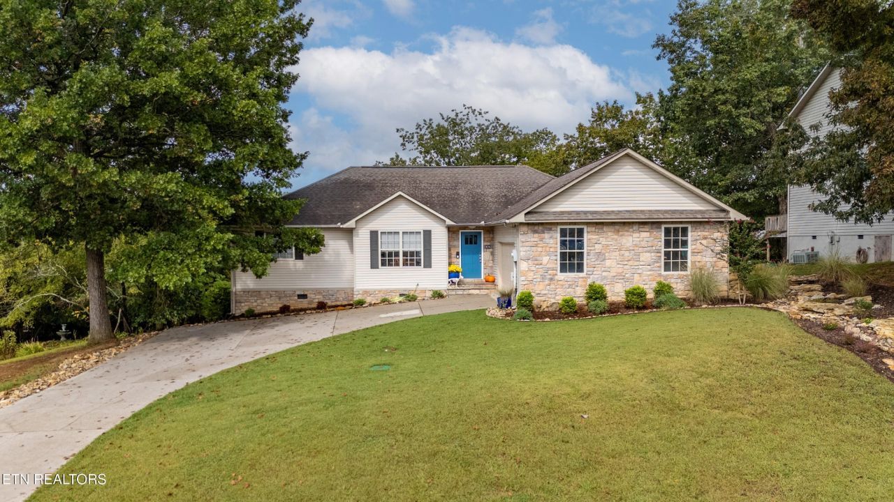 124 Hartford Village Way, Kingston, TN 37763 Main Photo