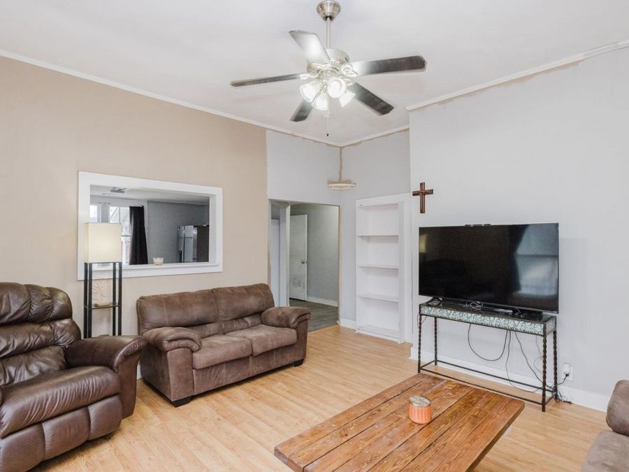 Property Image 44