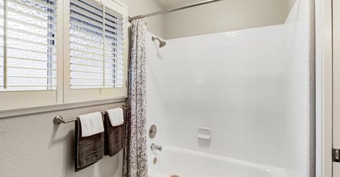 3305 Inverness Ct, Sacramento, CA 95821 Photo