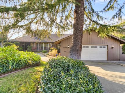 3305 Inverness Ct, Sacramento, CA 95821 Photo