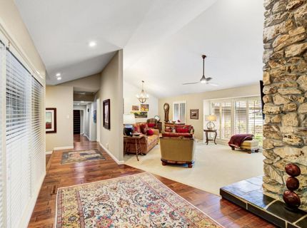 3305 Inverness Ct, Sacramento, CA 95821 Photo