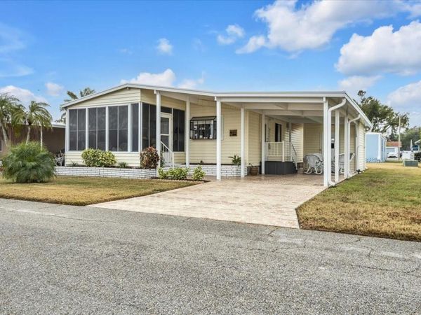 808 53RD AVENUE E, Unit 209, BRADENTON, FL 34203