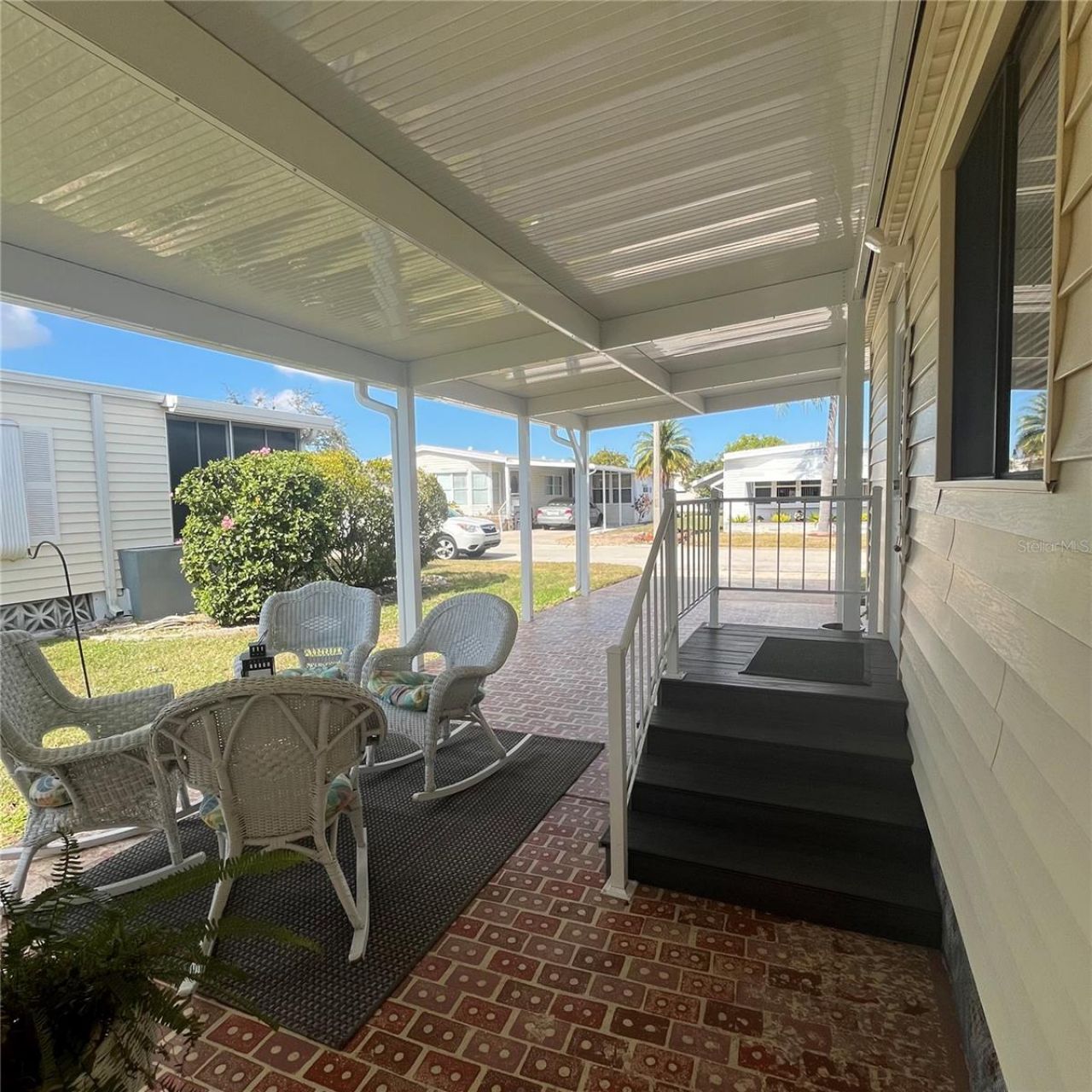 808 53rd Avenue E, Unit 209, Bradenton, FL 34203 Photo