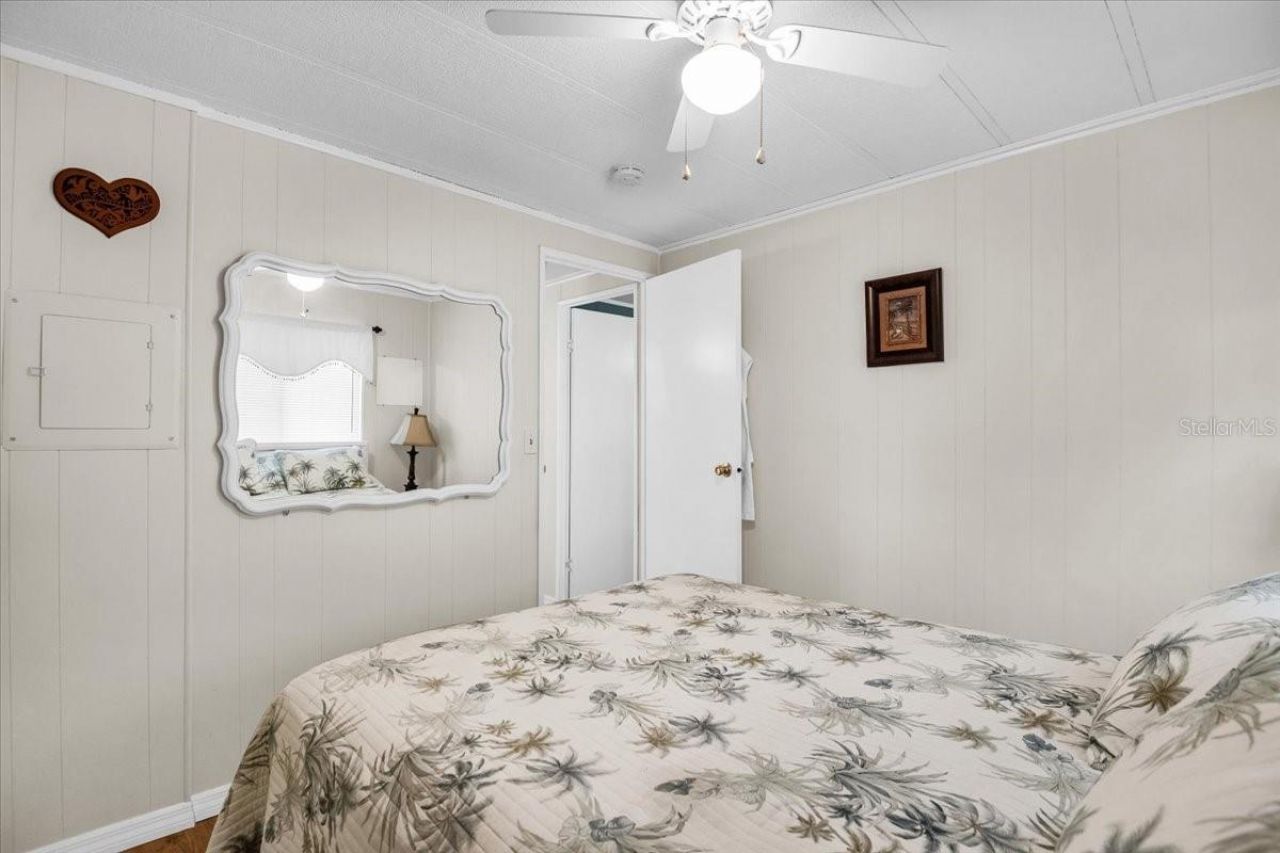 808 53rd Avenue E, Unit 209, Bradenton, FL 34203 Photo