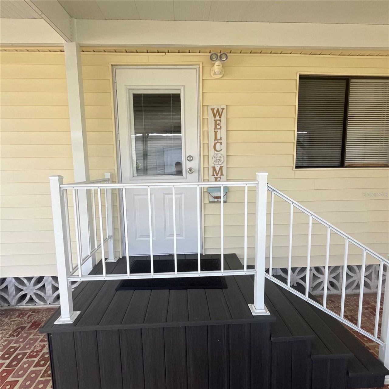 808 53rd Avenue E, Unit 209, Bradenton, FL 34203 Photo