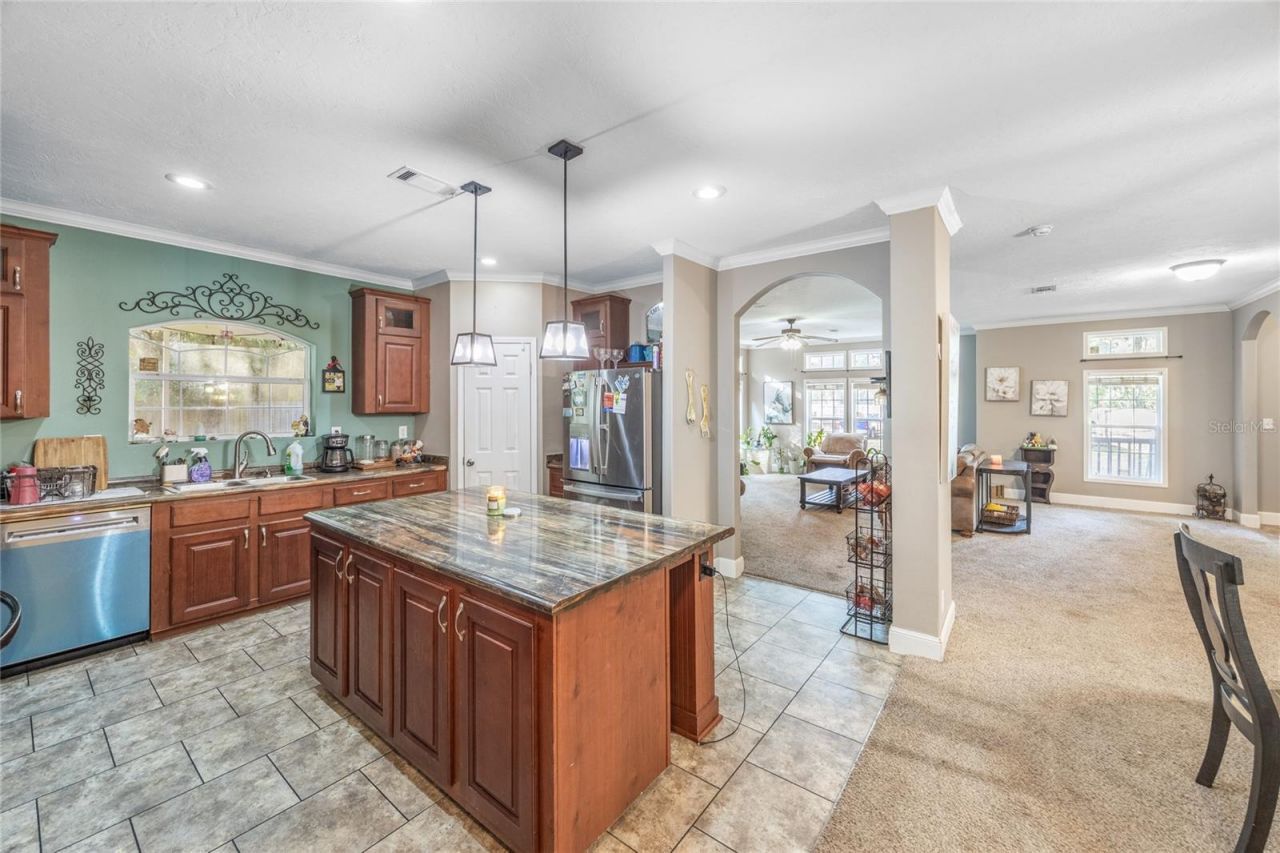 1085 State Road 100, Florahome, FL 32140 Photo