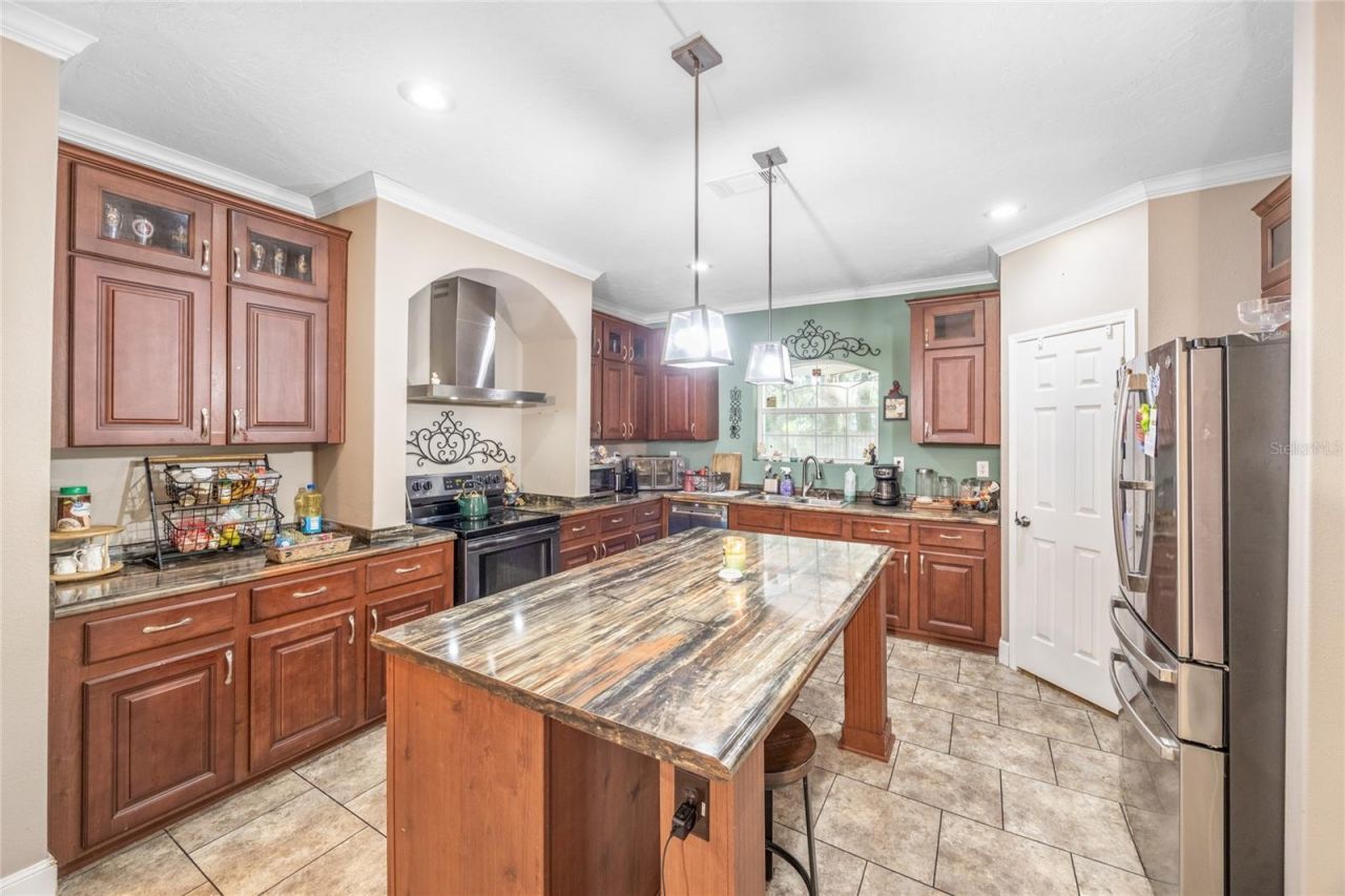 1085 State Road 100, Florahome, FL 32140 Photo