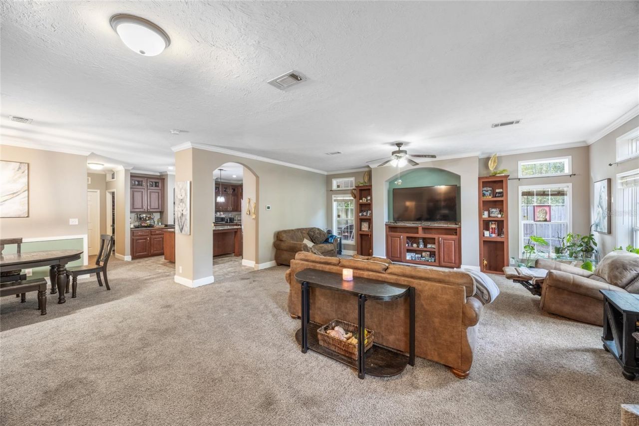 1085 State Road 100, Florahome, FL 32140 Photo