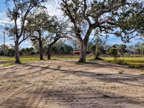 202 2ND Street, Steinhatchee, FL 32359