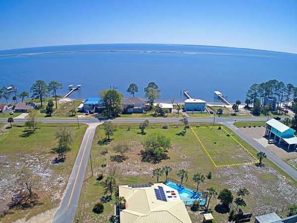 2285 Hwy 98 E, Carrabelle, FL 32322