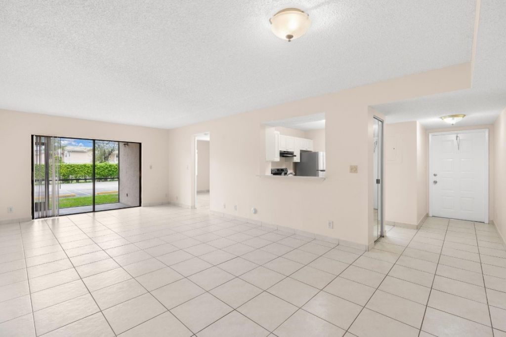 12264 N Royal Palm Boulevard, Unit A1, Coral Springs, FL 33065 Photo