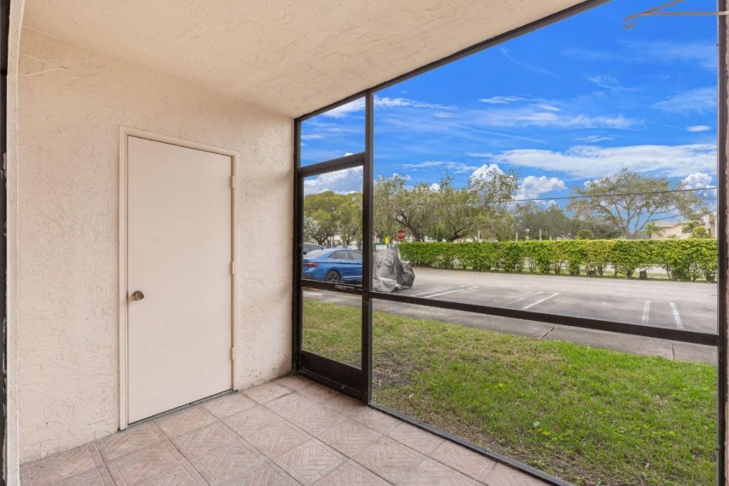 12264 N Royal Palm Boulevard, Unit A1, Coral Springs, FL 33065 Photo