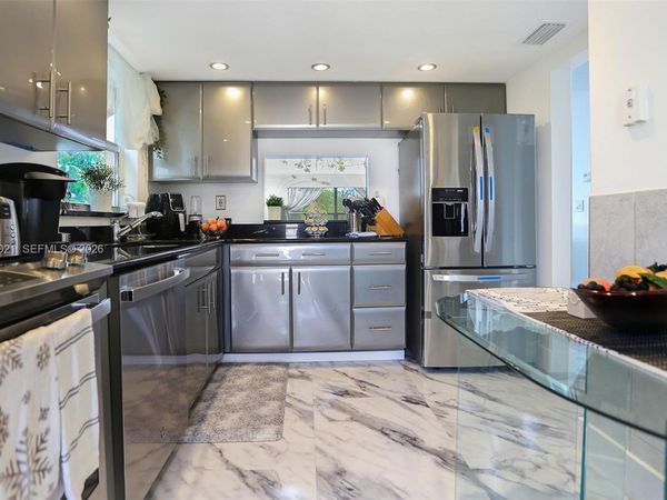 6570 Royal Palm Blvd, Unit 301J, Margate, FL 33063