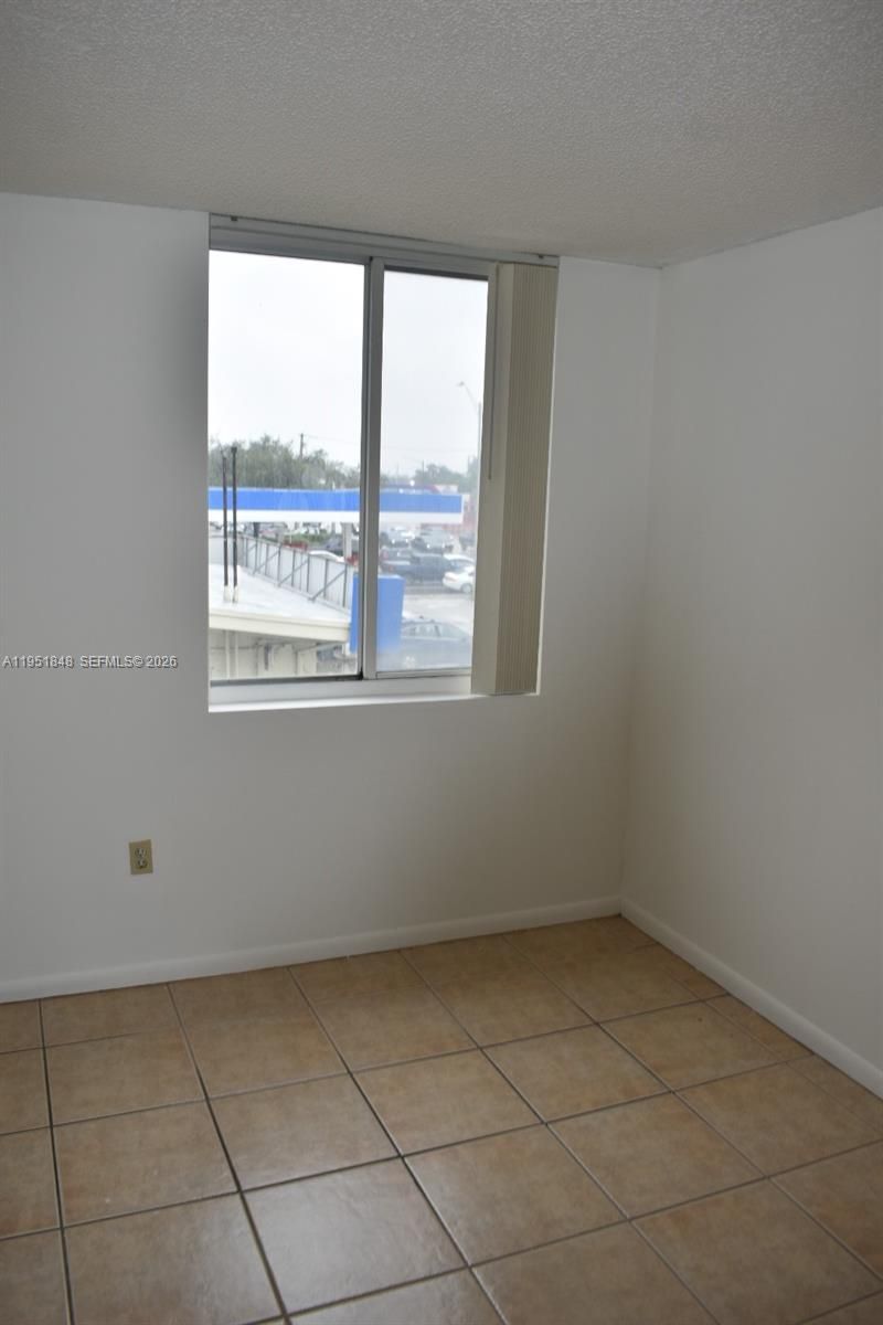 616 NW 26th Ave , Unit 210, Miami, FL 33125 Photo