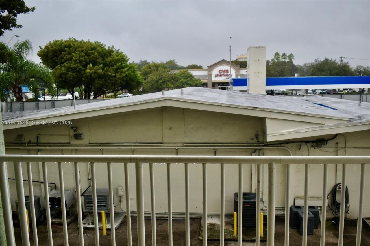 616 NW 26th Ave , Unit 210, Miami, FL 33125 Photo