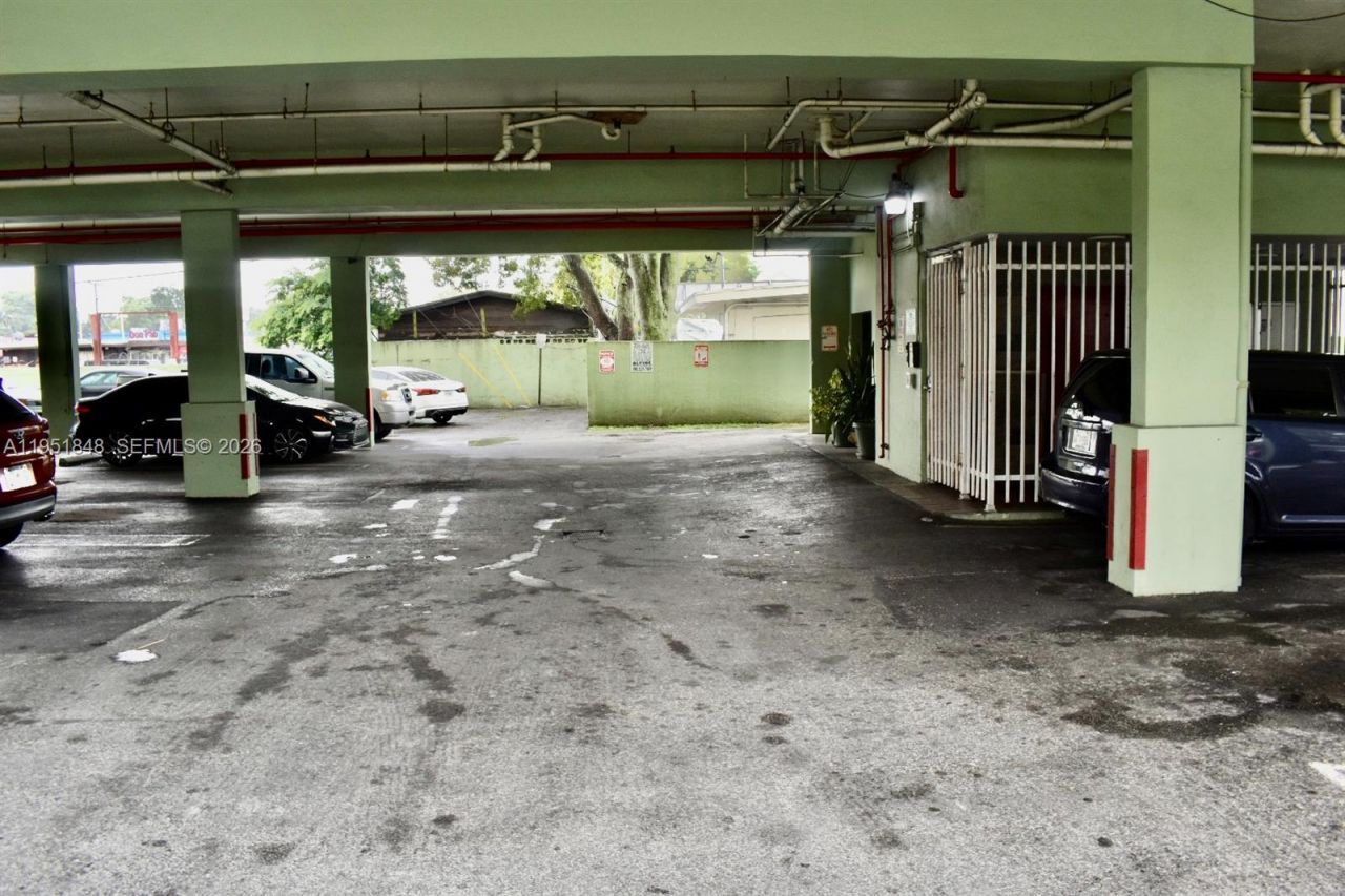 616 NW 26th Ave , Unit 210, Miami, FL 33125 Photo