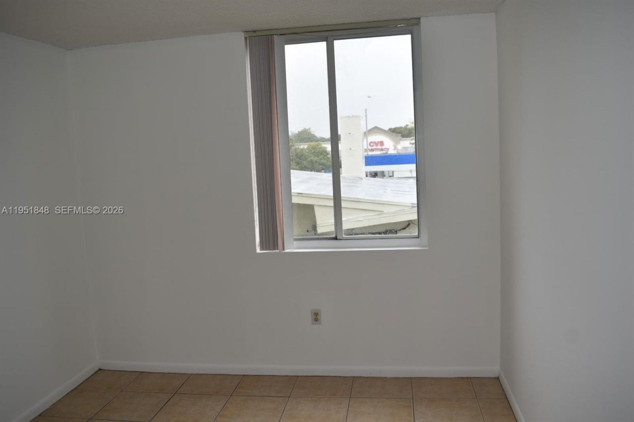 616 NW 26th Ave , Unit 210, Miami, FL 33125 Photo