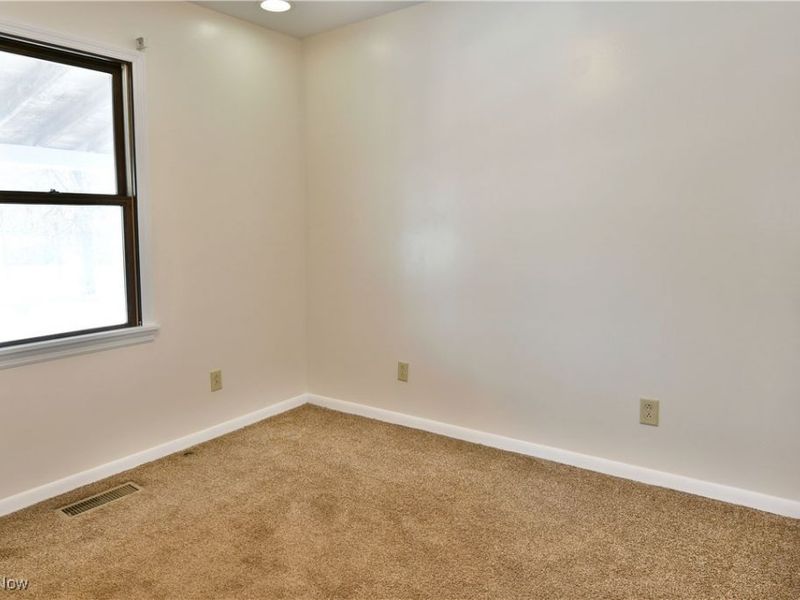 3578 Homewood Avenue, Hubbard, OH 44425 Photo 26