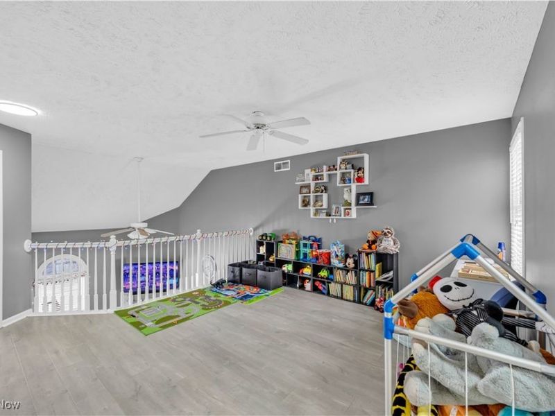 1033 Parsons Road, Grafton, OH 44044 Photo 10