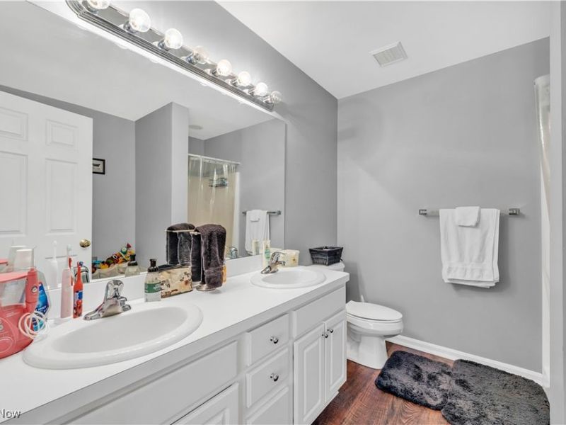 1033 Parsons Road, Grafton, OH 44044 Photo 14