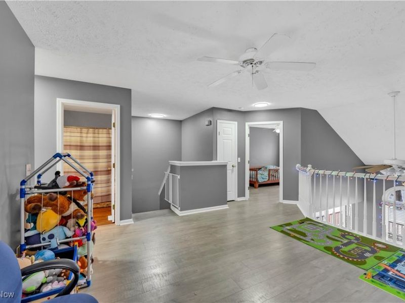 1033 Parsons Road, Grafton, OH 44044 Photo 9