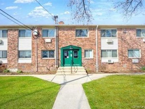 2453 Union Boulevard, Unit Apt 21B, Islip, NY 11751