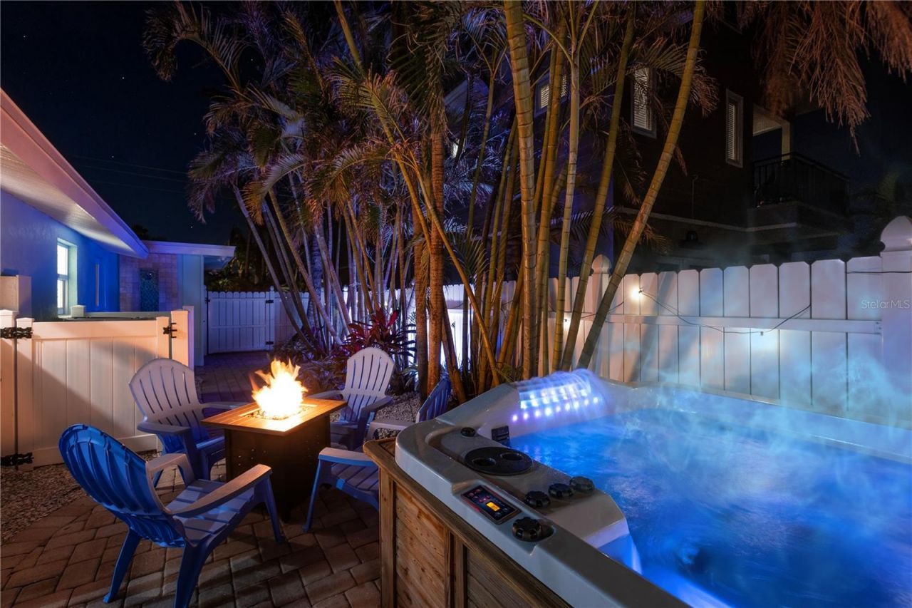 3604 Gulf Drive, Unit A and B, Holmes Beach, FL 34217 Photo