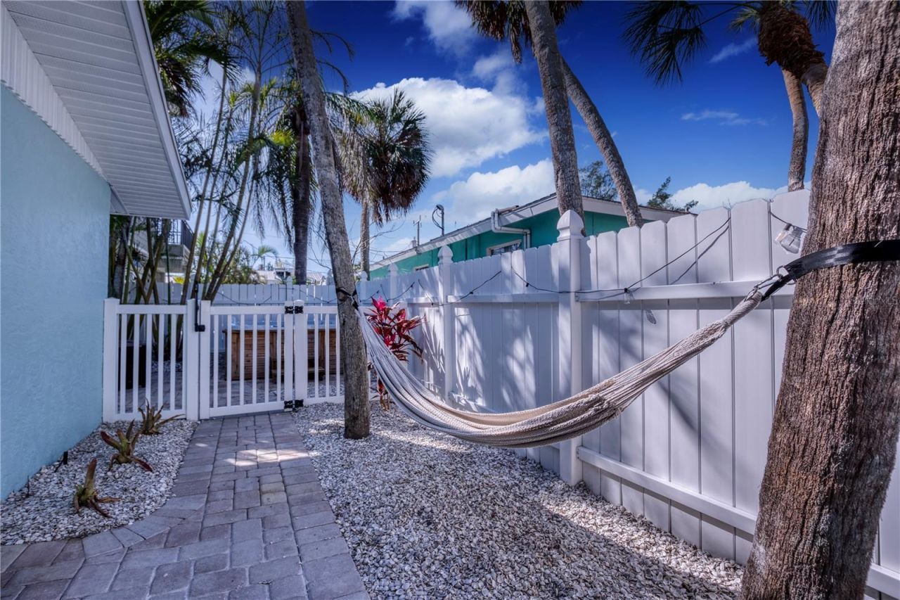 3604 Gulf Drive, Unit A and B, Holmes Beach, FL 34217 Photo