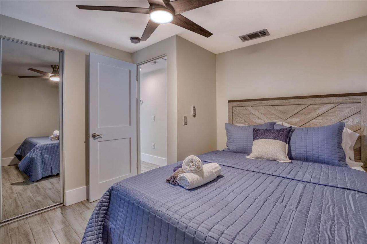 3604 Gulf Drive, Unit A and B, Holmes Beach, FL 34217 Photo