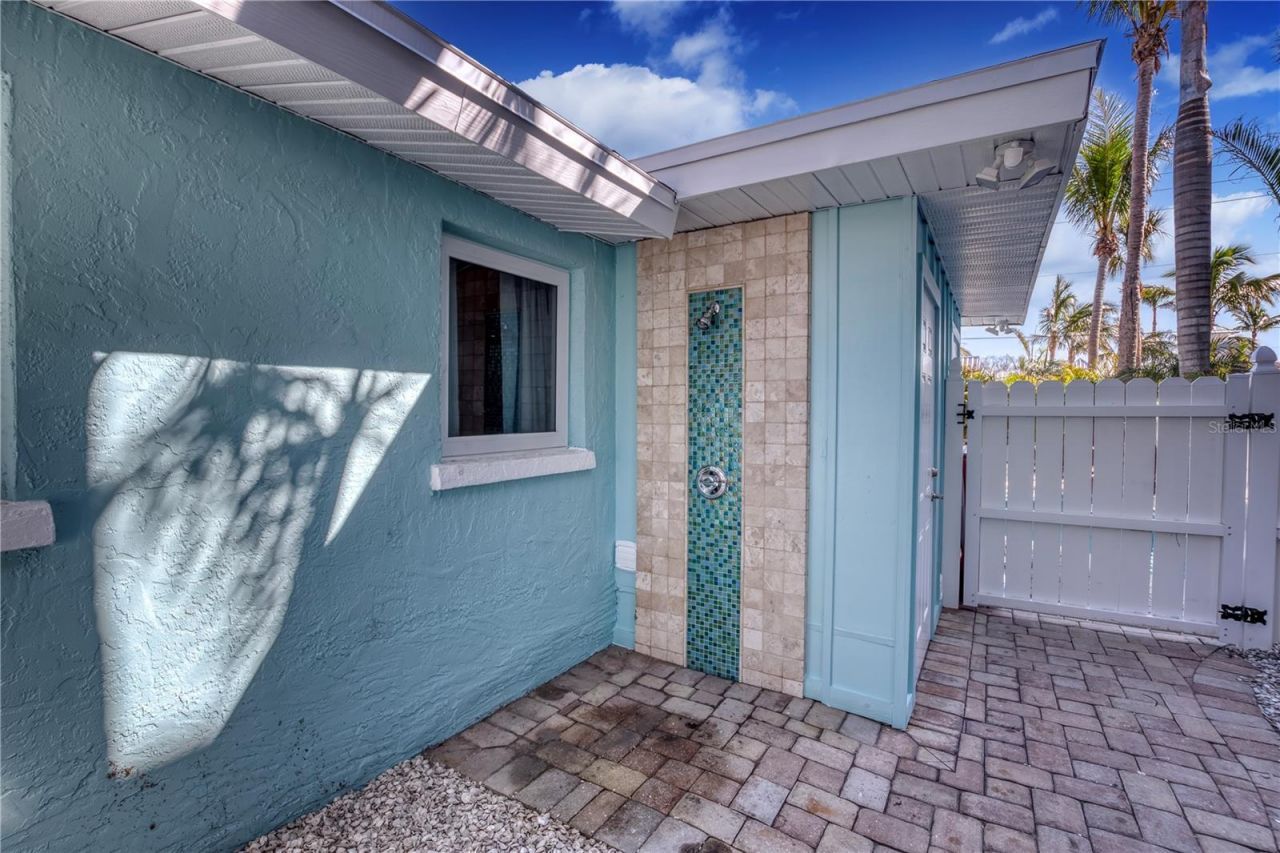 3604 Gulf Drive, Unit A and B, Holmes Beach, FL 34217 Photo