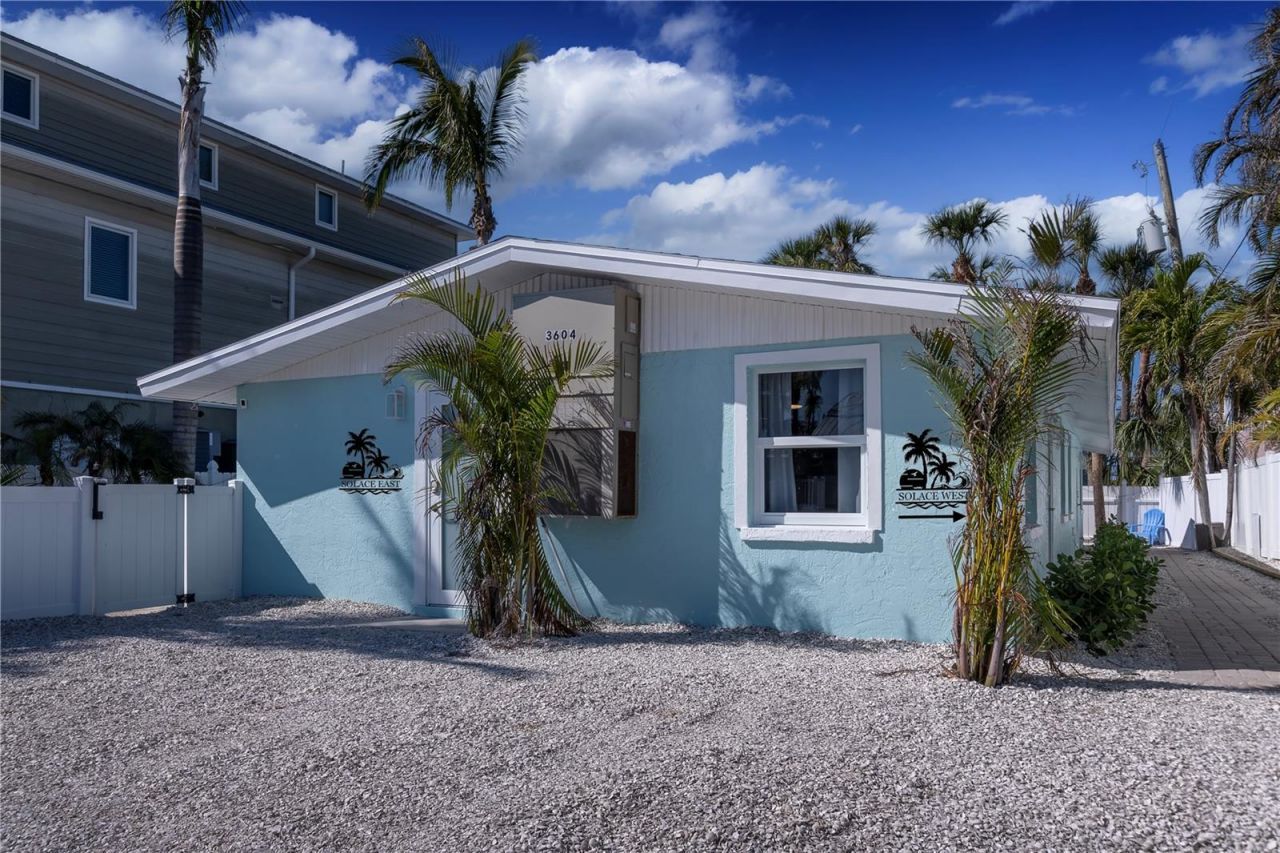 3604 Gulf Drive, Unit A and B, Holmes Beach, FL 34217 Photo