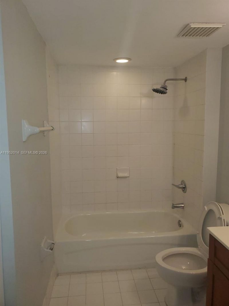 36 NW 6th Ave , Unit 603, Miami, FL 33128 Photo