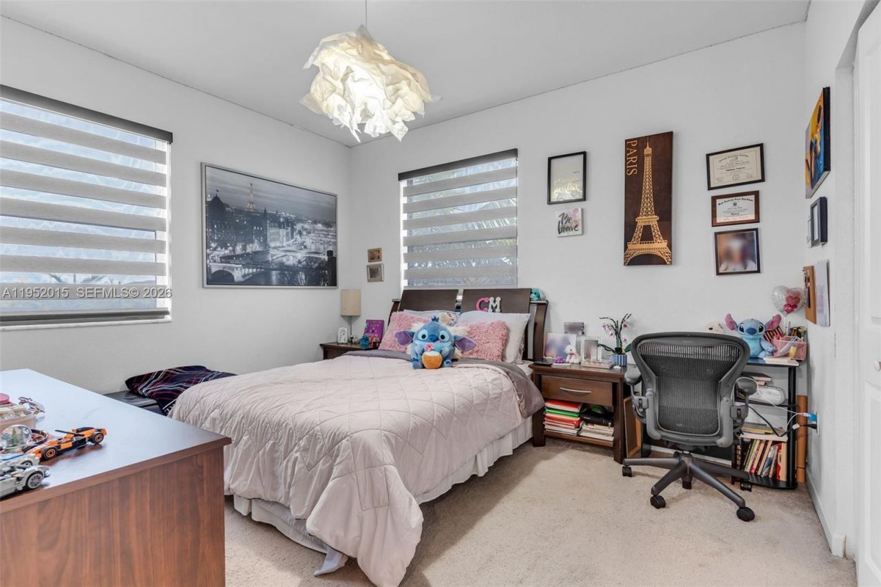 25010 SW 107th Ct, Miami, FL 33032 Photo