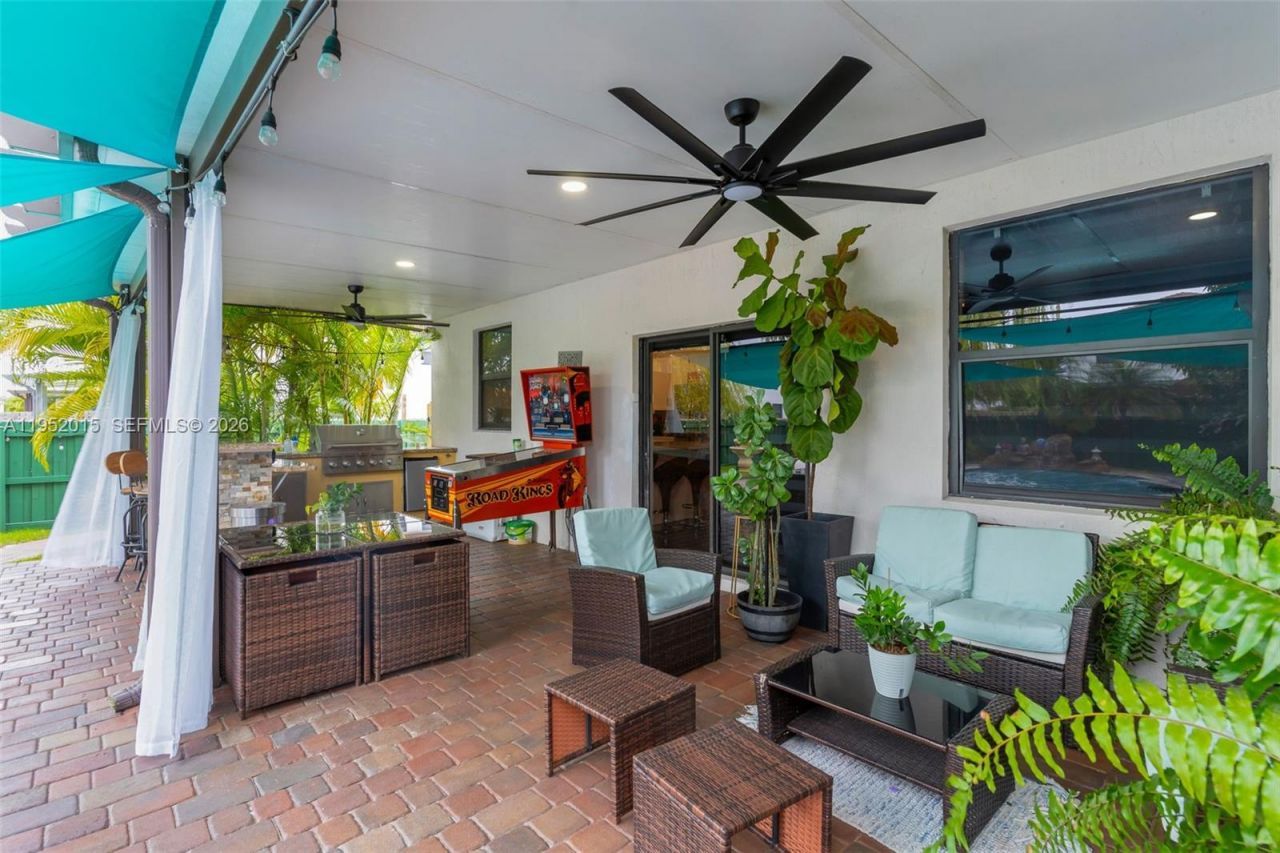 25010 SW 107th Ct, Miami, FL 33032 Photo