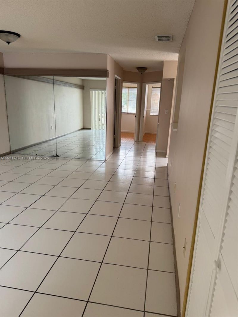 12527 NW 11th Ln, Unit 204, Miami, FL 33182 Photo