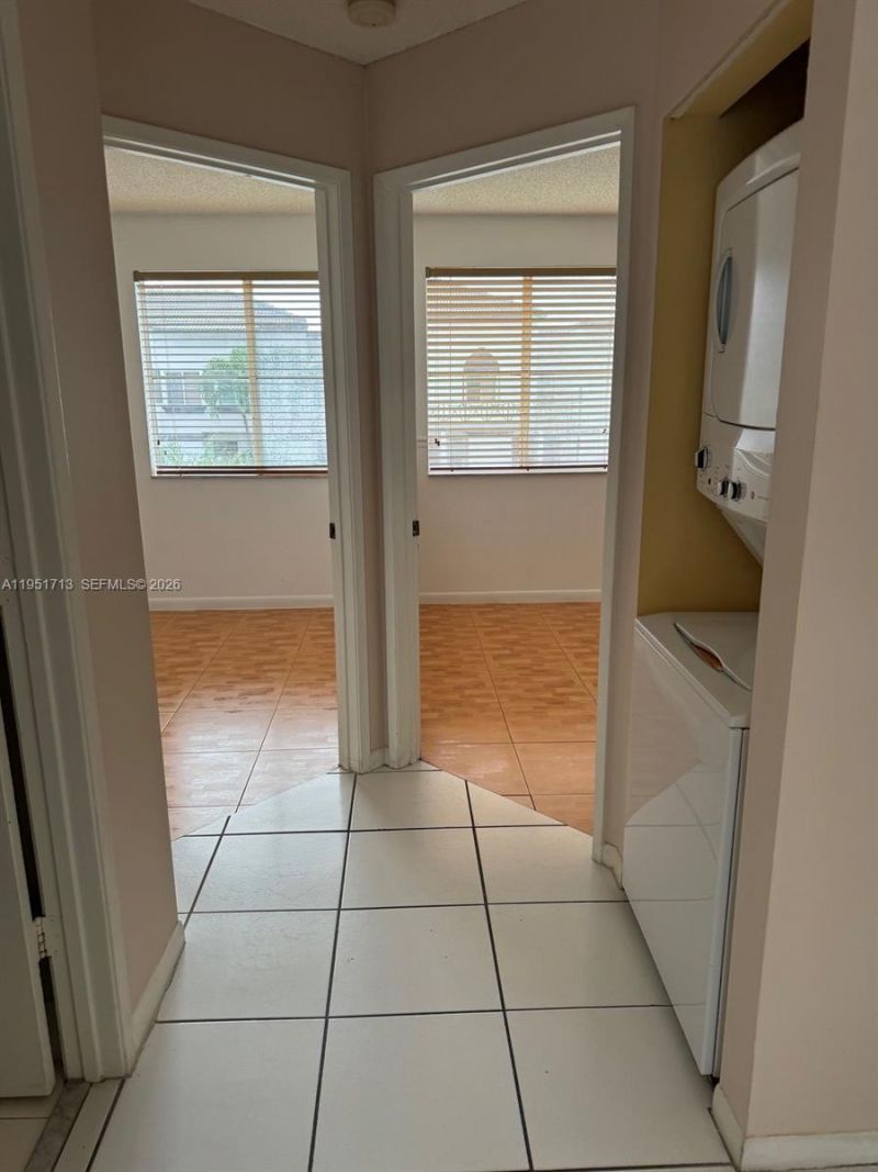 12527 NW 11th Ln, Unit 204, Miami, FL 33182 Photo