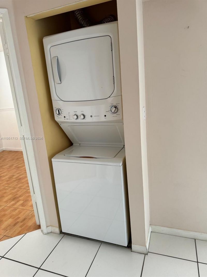 12527 NW 11th Ln, Unit 204, Miami, FL 33182 Photo