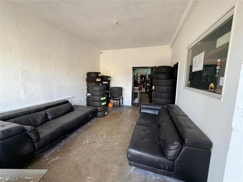 4190 E 4th Ave , Hialeah, FL 33013 Photo